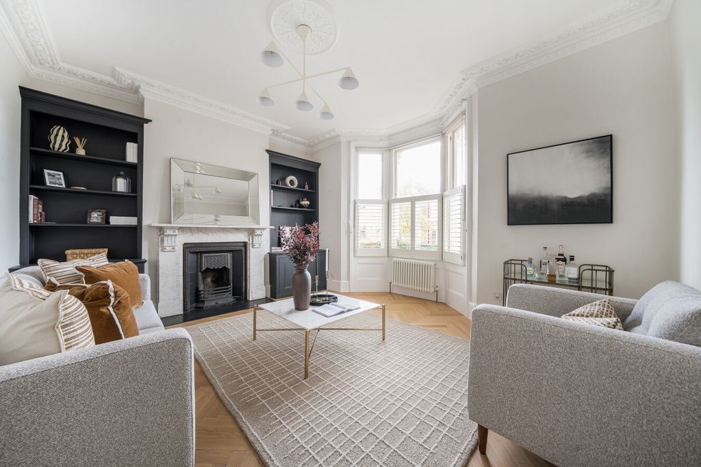 Property photo 3 of 24 1522504-25-6Aaa8c...
