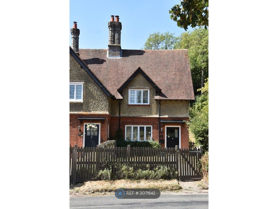 Property photo 2 of 10
