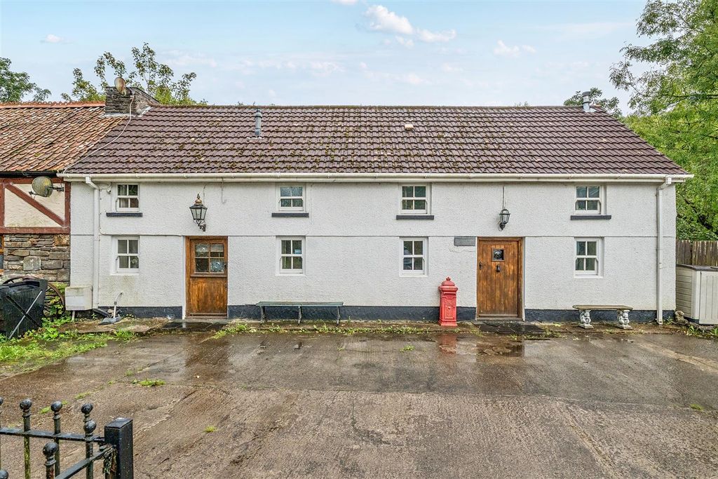 Property photo 1 of 20 1350760-16-68c078E30c8Fa.Jpg