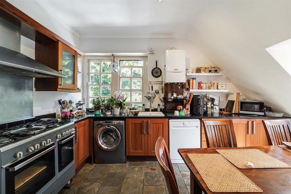 Property photo 2 of 12 5.Jpg
