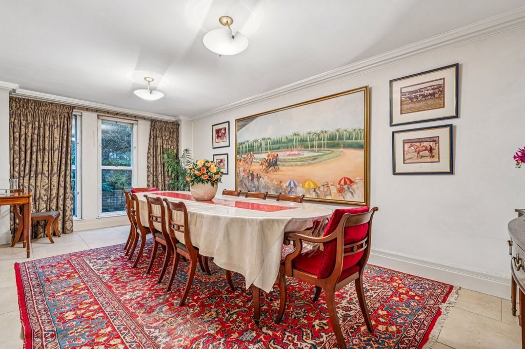 Property photo 3 of 20