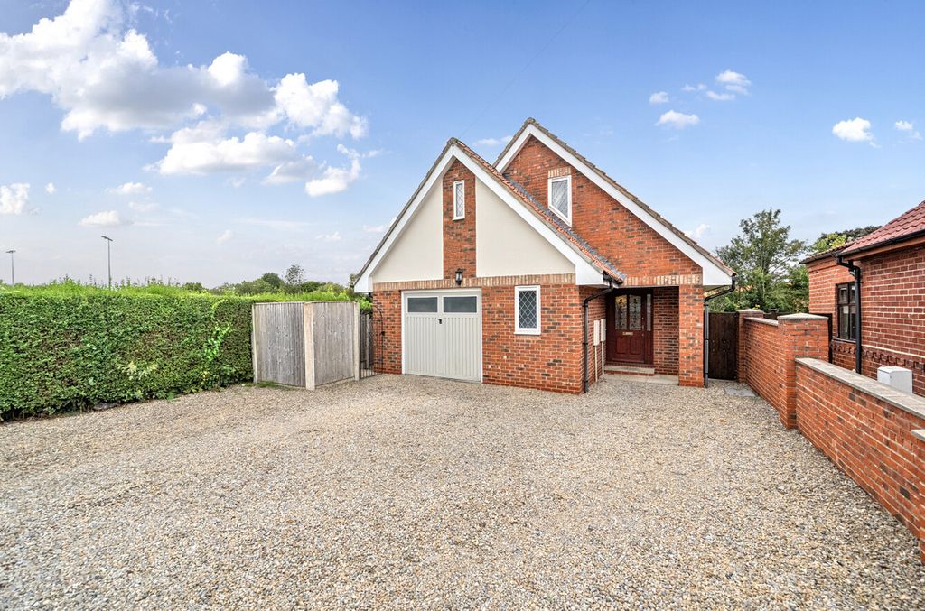 Property photo 1 of 21