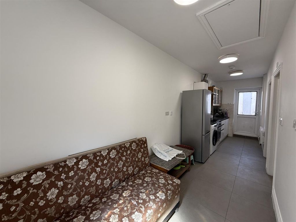 Property photo 2 of 10 Img_6661.Jpg