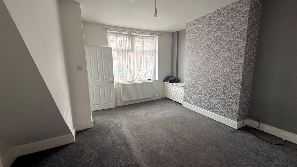 Property photo 3 of 20 Picture No. 21