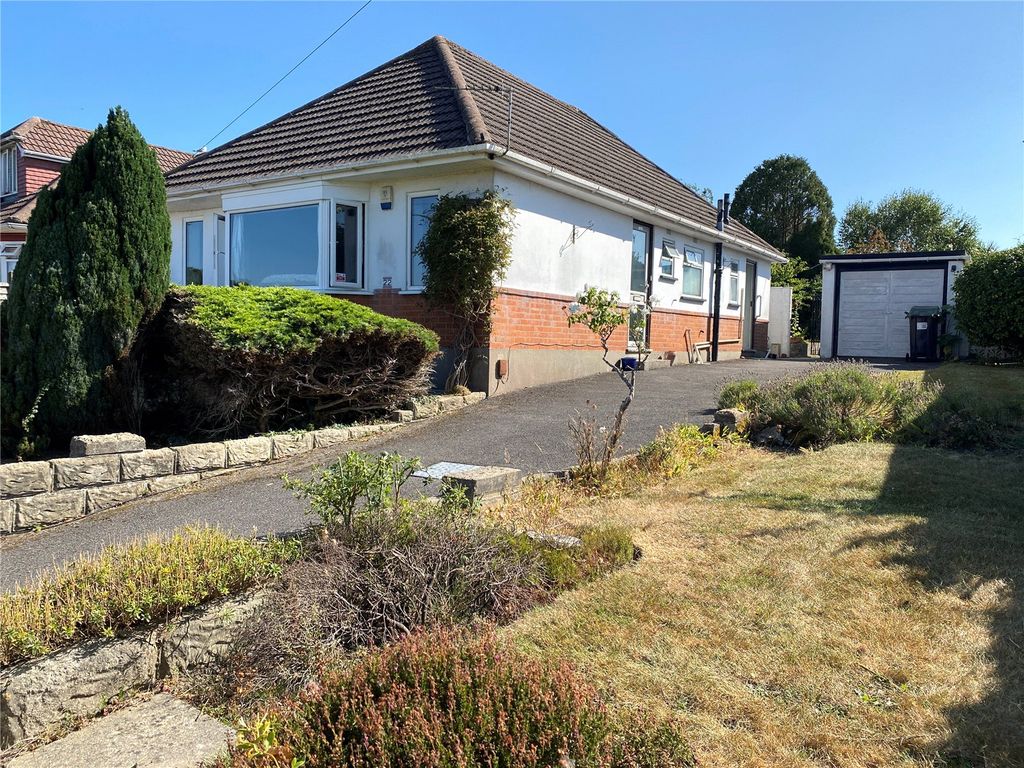 Property photo 1 of 18 Picture No. 16