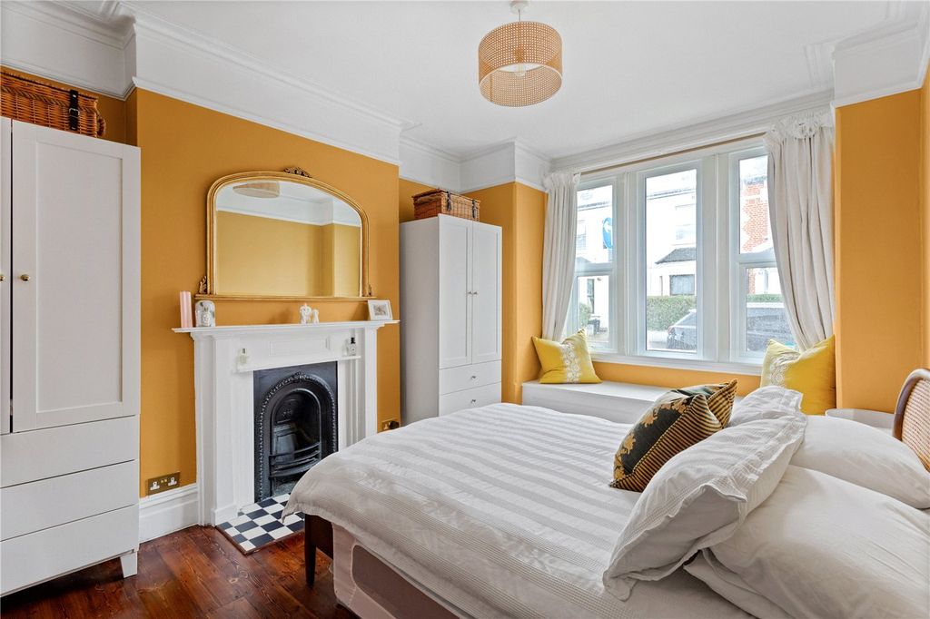 Property photo 2 of 12 Picture No. 02