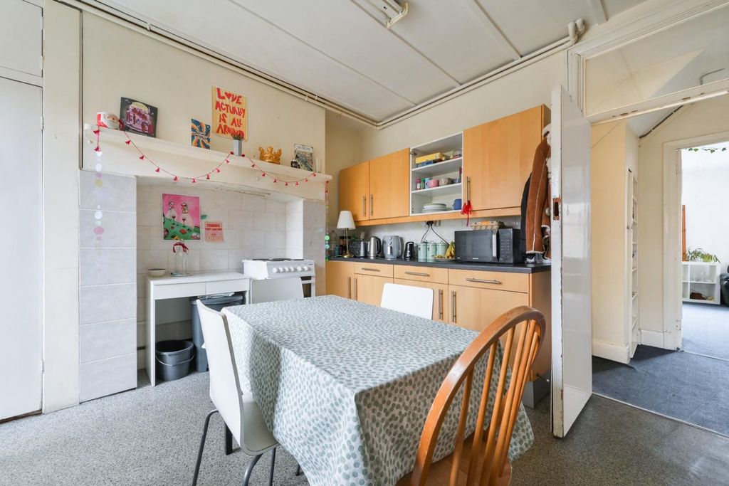 Property photo 2 of 13 The Quadrant (1).Jpg