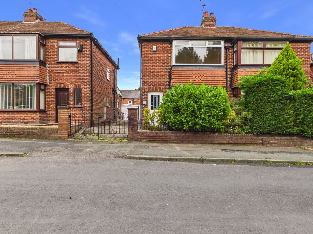 Property photo 1 of 20 Cam03729G0-Pr0415-Still025