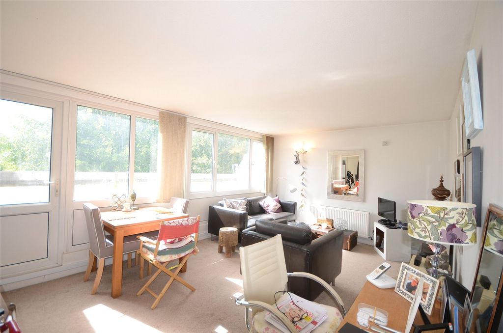 Property photo 2 of 4 Dsc_1354.Jpg