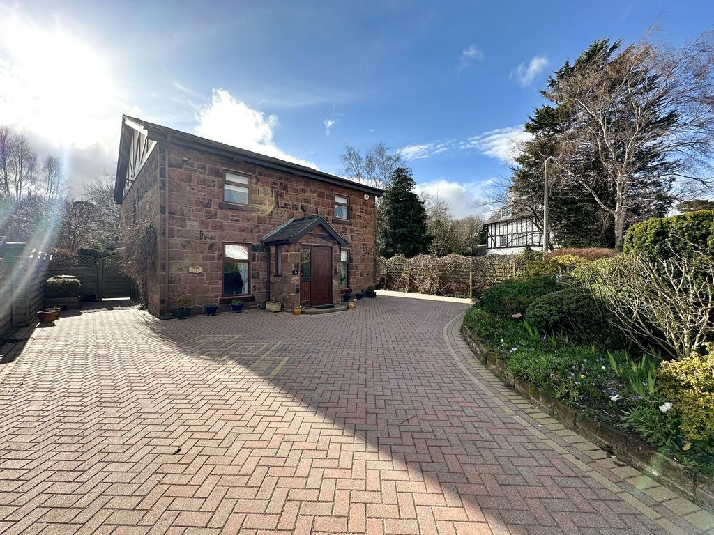 Property photo 1 of 21