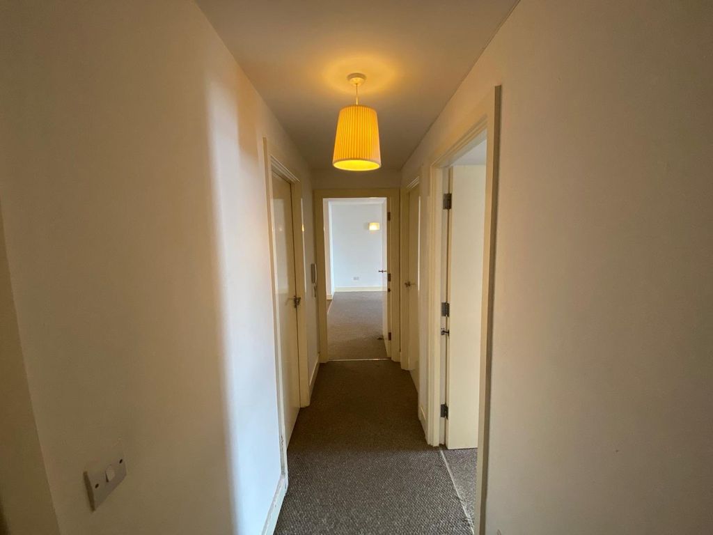 Property photo 3 of 9 Internal