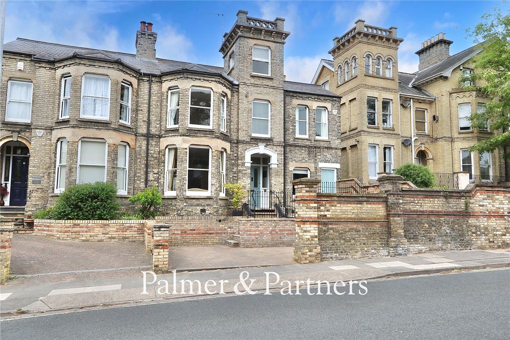 Property photo 1 of 49 Picture No. 51