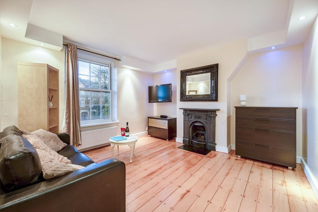 Property photo 1 of 7