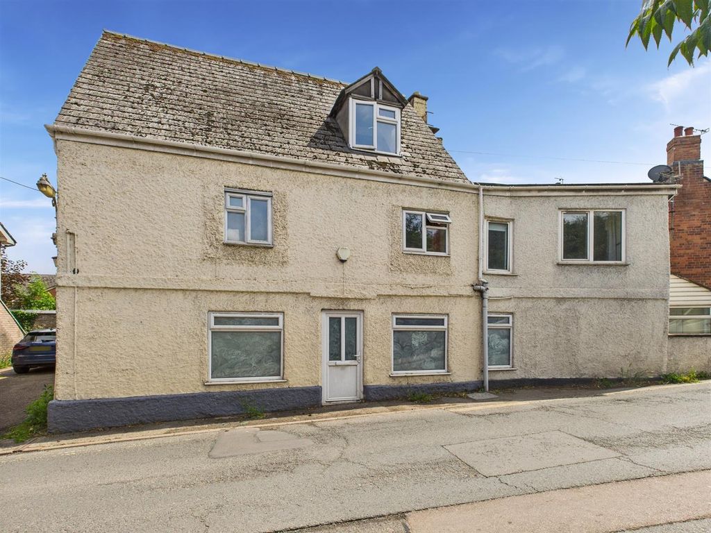 Property photo 1 of 23