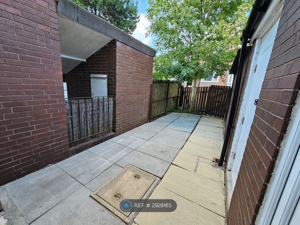Property photo 3 of 21