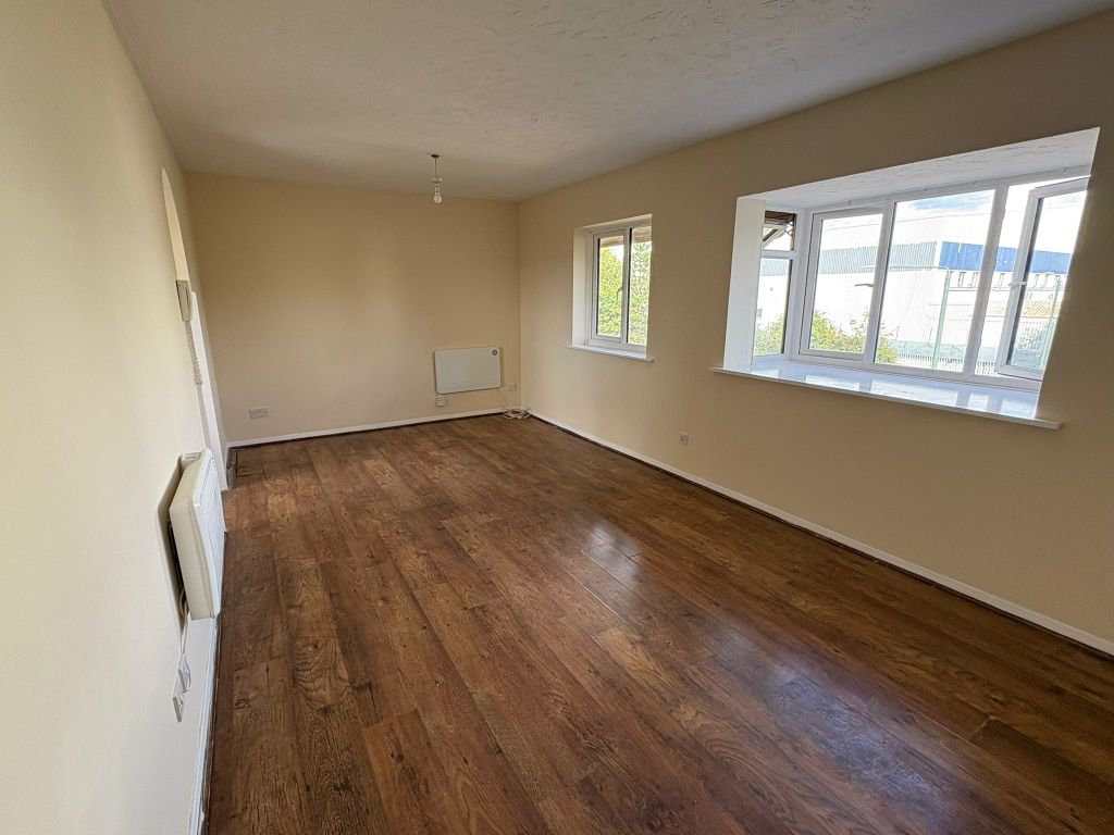 Property photo 3 of 7 Dd6Cf506-0Ded-4c31-93E3-327710B6Bc83.Jpeg