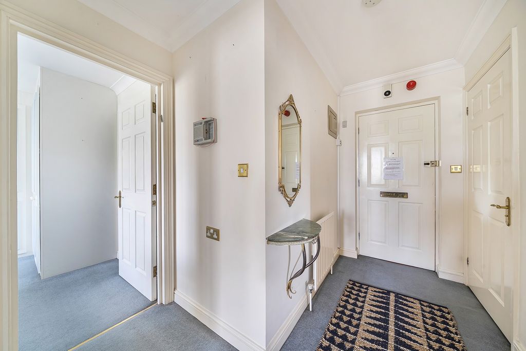 Property photo 3 of 13 Not Specified