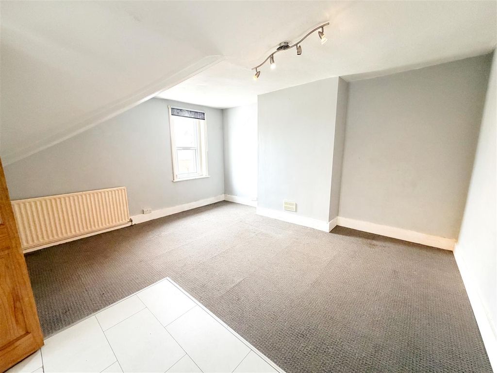 Property photo 2 of 6 Img_8197.Jpg