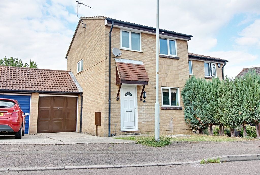 Property photo 1 of 8