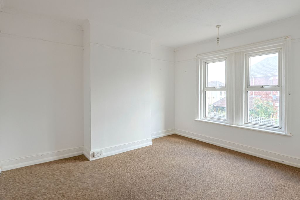 Property photo 3 of 17 333A9661
