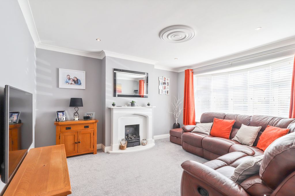 Property photo 3 of 22 Img_6676