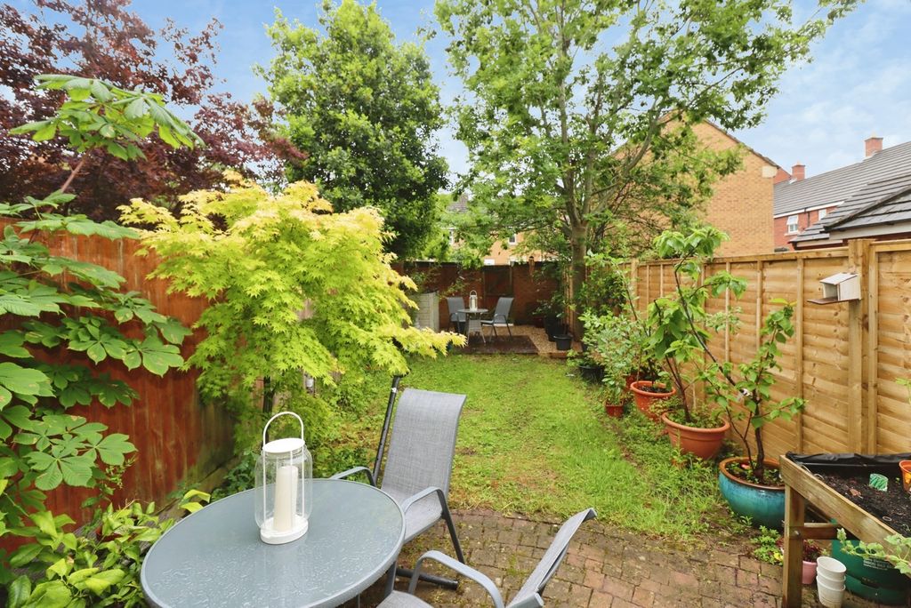 Property photo 2 of 19 Pbox-Img.Jpg