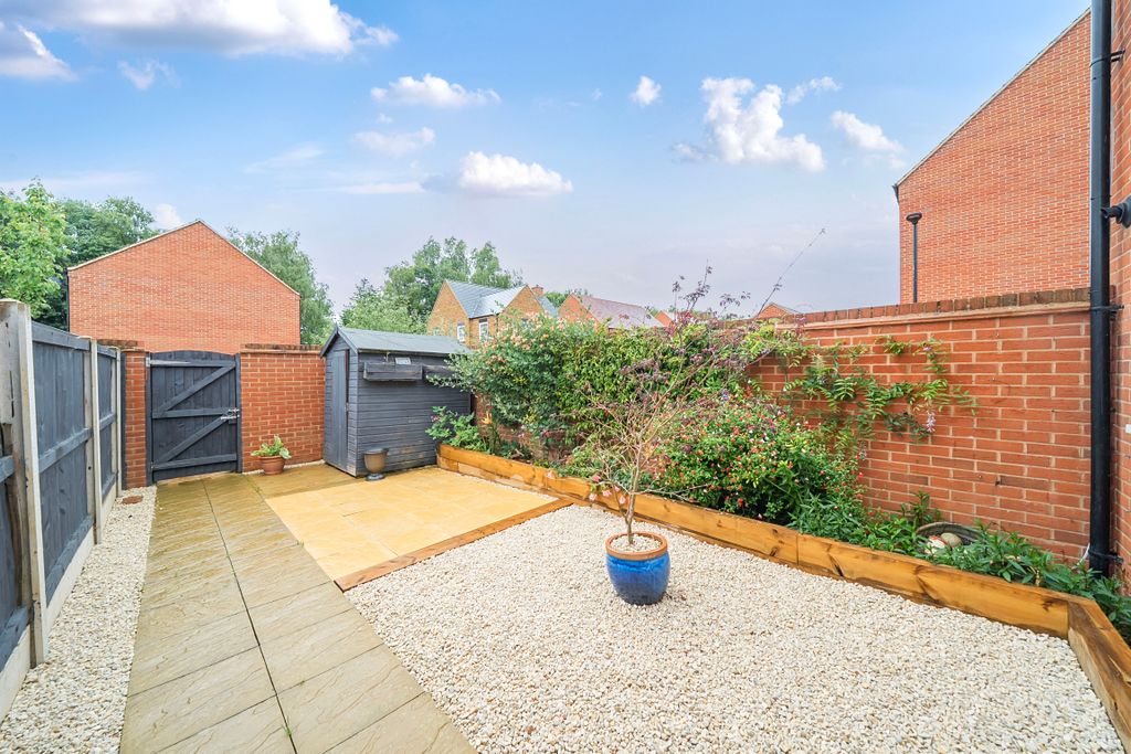 Property photo 3 of 21