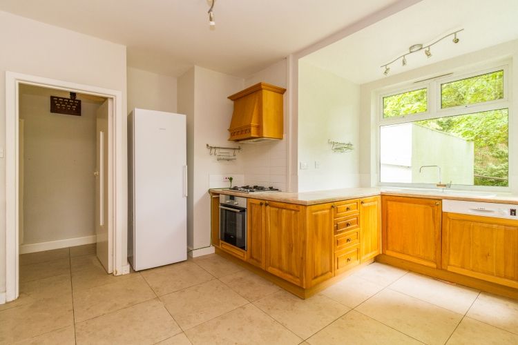 Property photo 3 of 20 16213