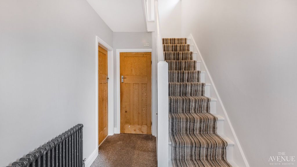 Property photo 2 of 29 4809464