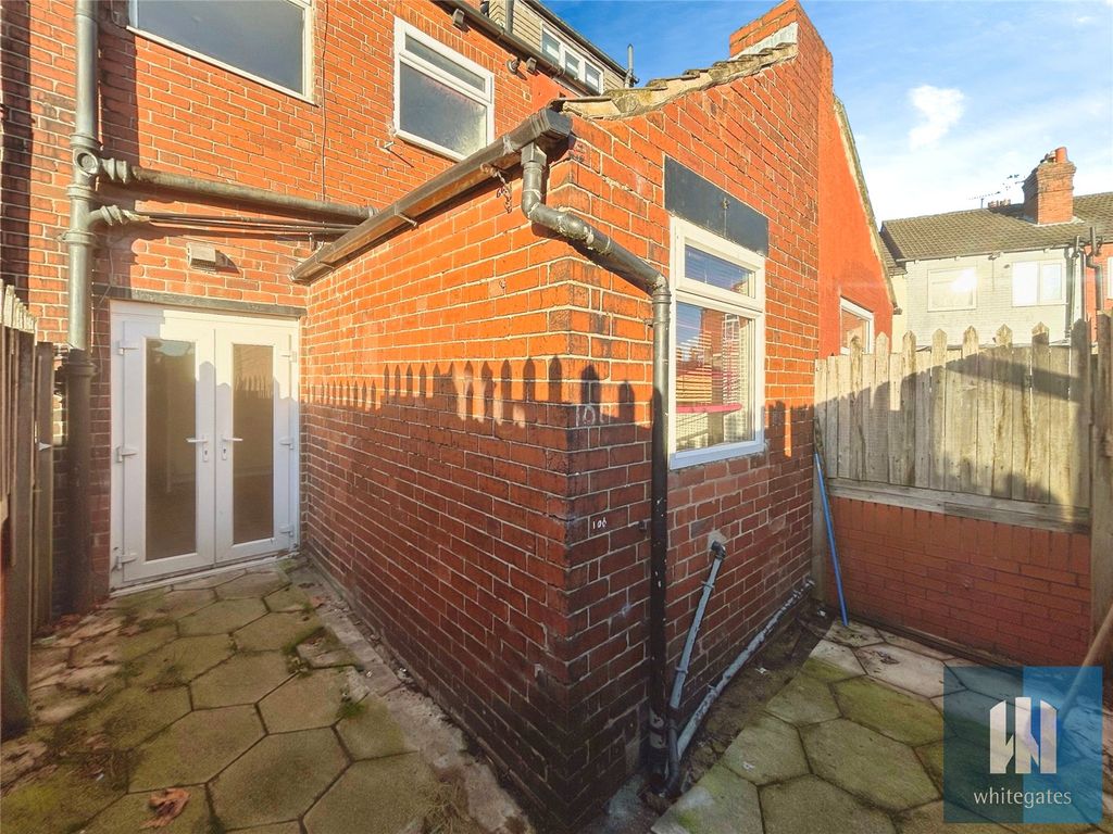 Property photo 2 of 15 Picture No. 12