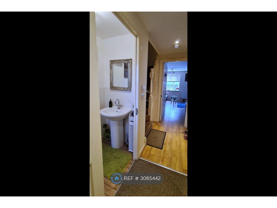 Property photo 3 of 29