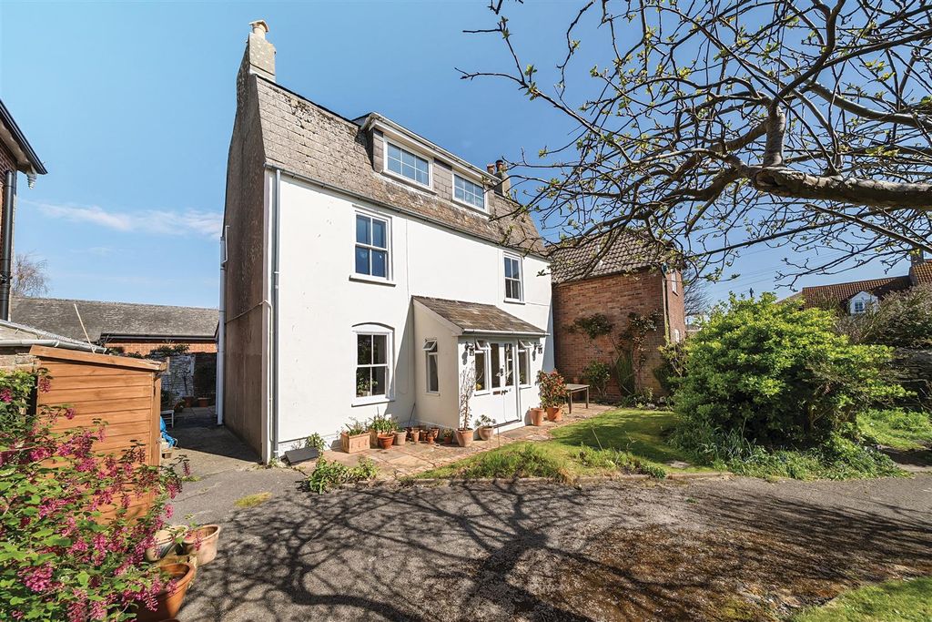 Property photo 1 of 16 Front Elevation