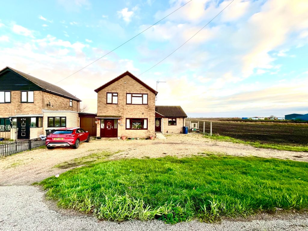 Property photo 3 of 3