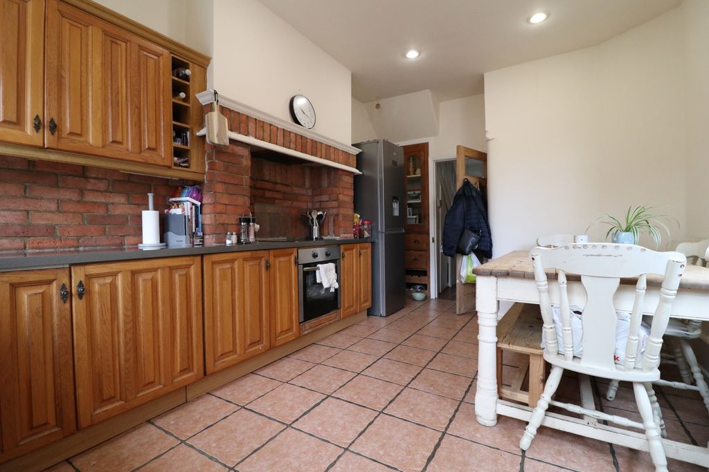 Property photo 3 of 10 Image 3