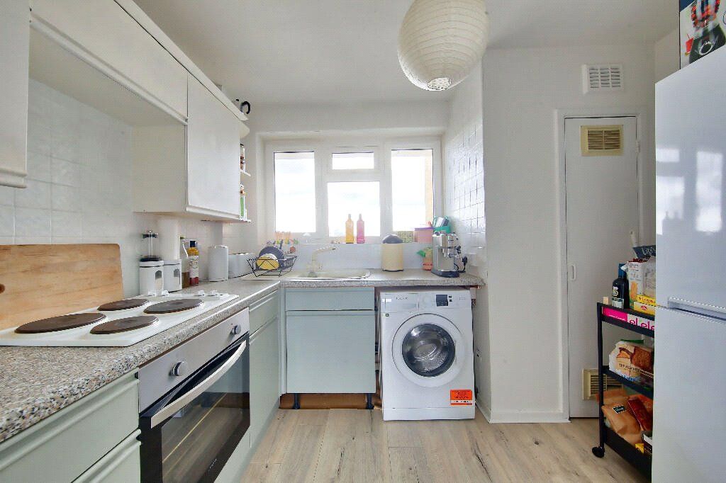 Property photo 3 of 8 Picture No. 02