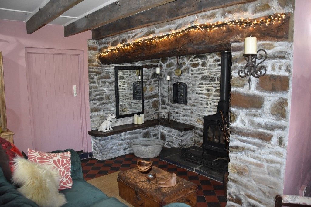 Property photo 2 of 50
