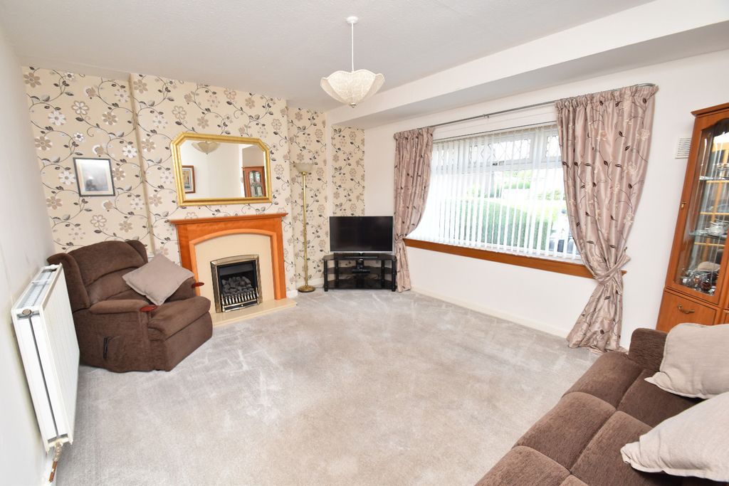 Property photo 2 of 21 4336413
