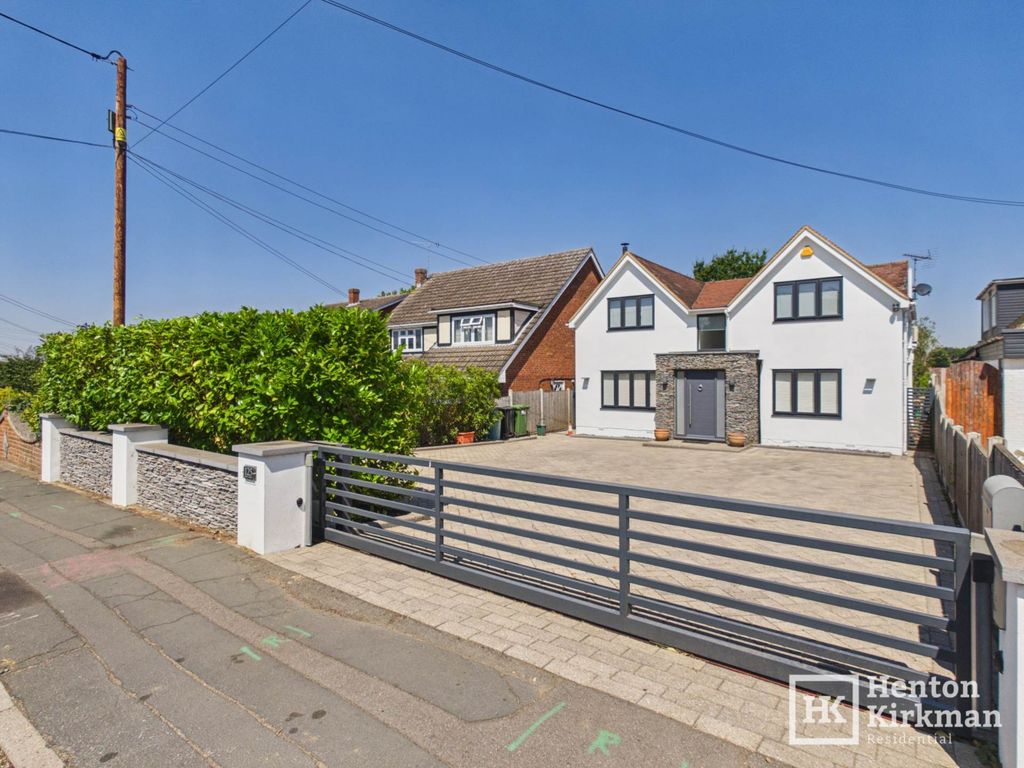 Property photo 1 of 35