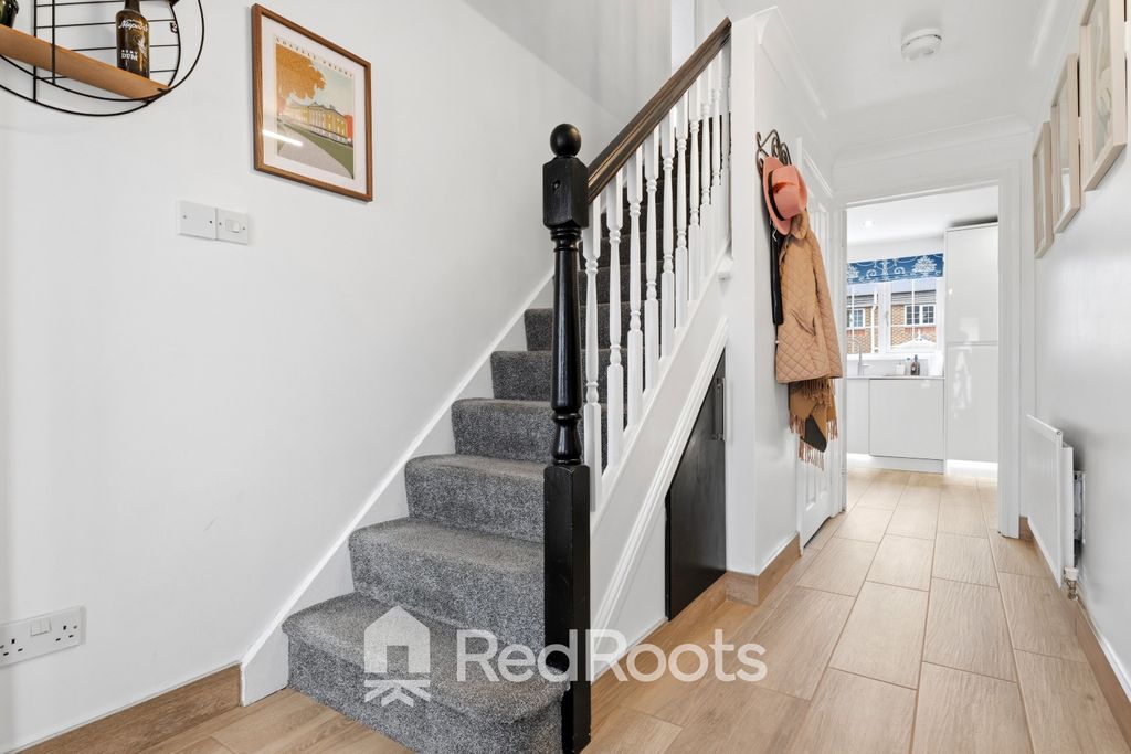 Property photo 2 of 21 5340473
