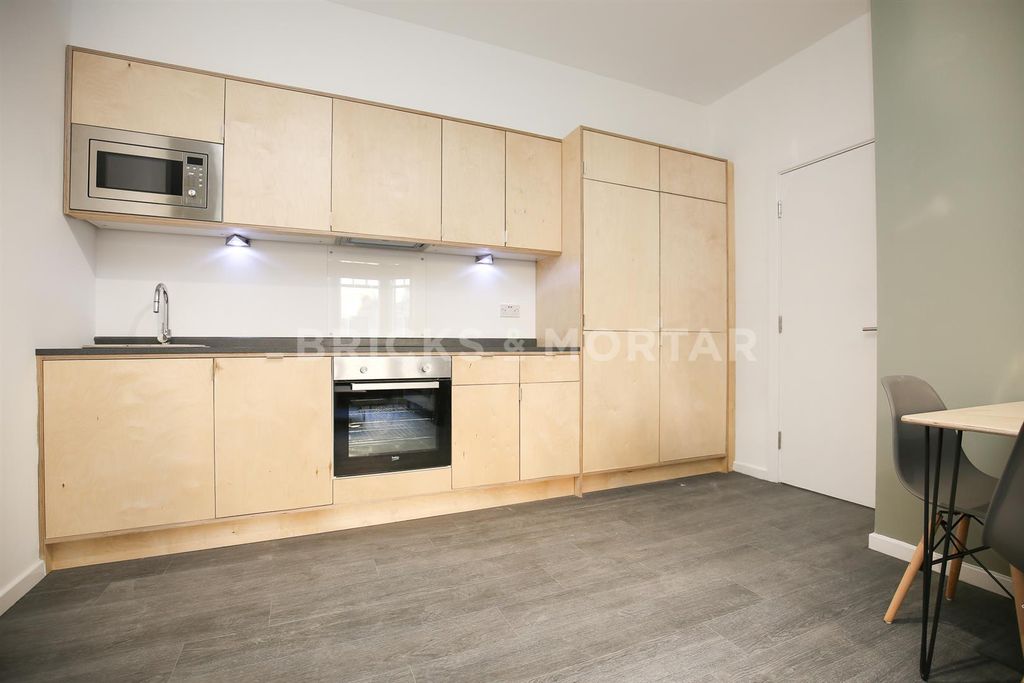 Property photo 3 of 9 Zzygf2Bcagsvqnwxtrborvq8Lso.Jpg