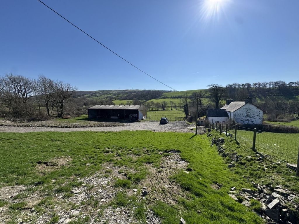 Property photo 1 of 36