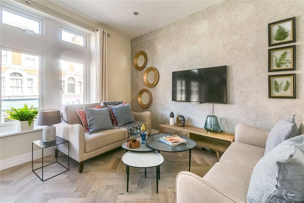 Property photo 2 of 7