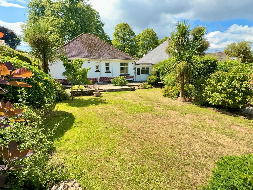 Property photo 3 of 22