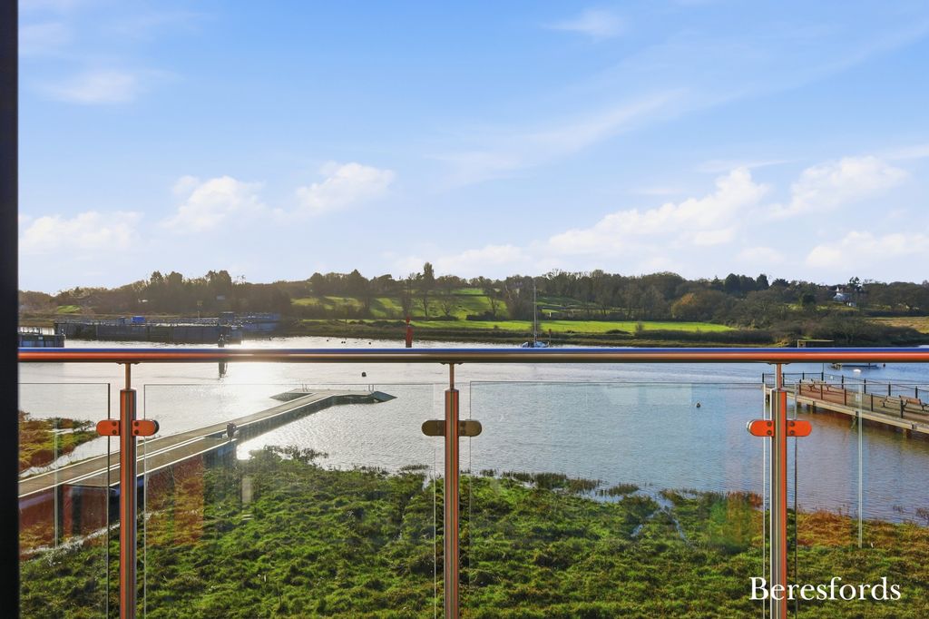 Property photo 1 of 37 Picture 1