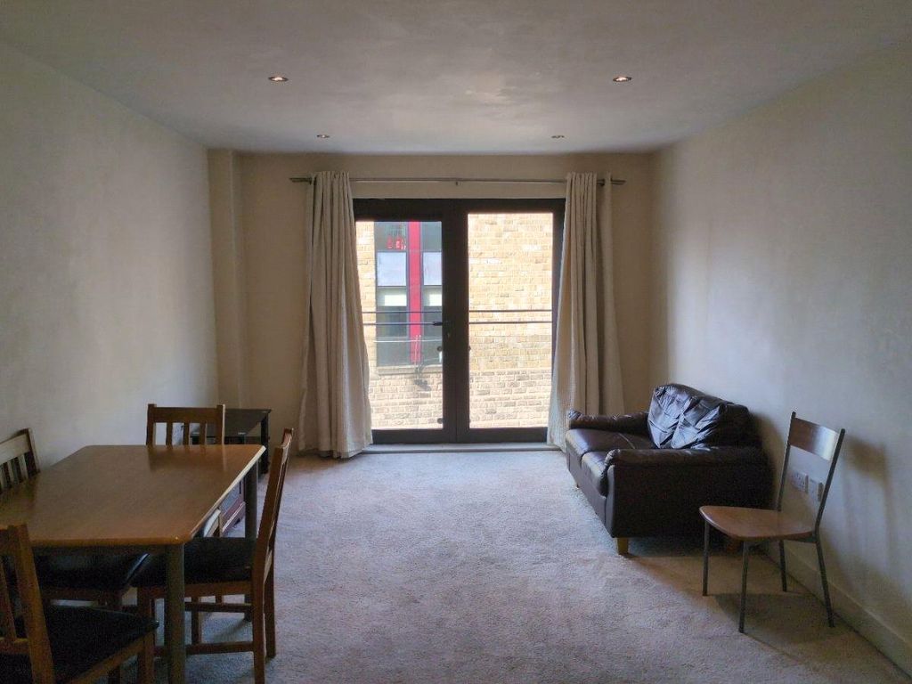 Property photo 3 of 6 Picture No. 26