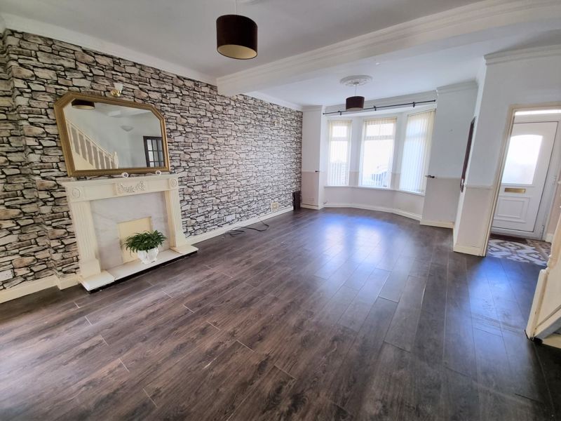 Property photo 2 of 15 Photo 1