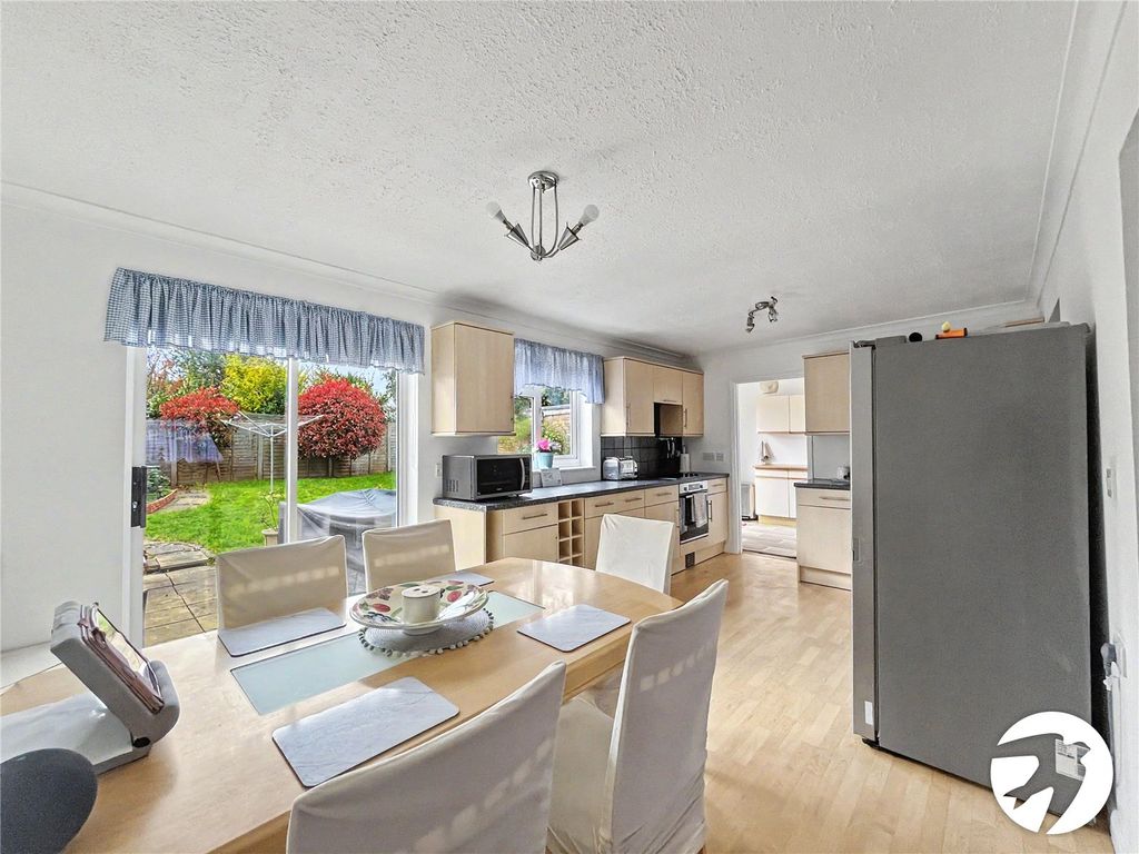 Property photo 3 of 20 Picture No. 31