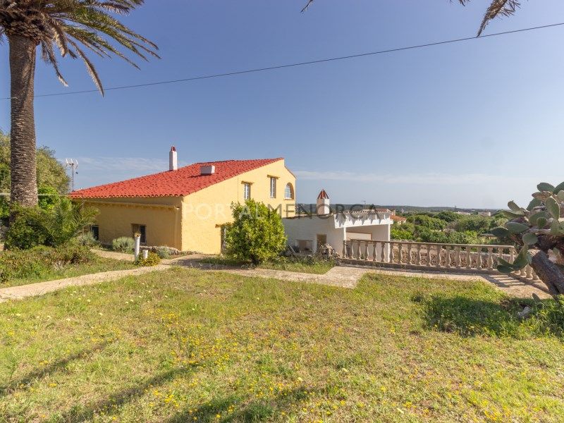 Property photo 1 of 32