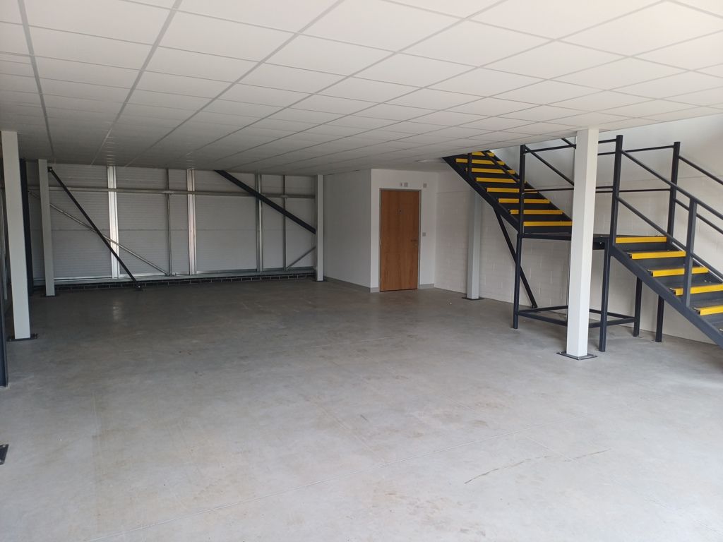 Property photo 3 of 21 Photo 13