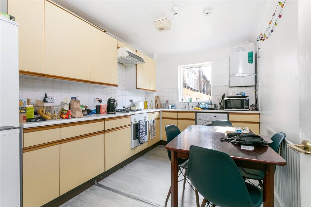 Property photo 3 of 9 Picture No. 25